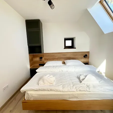 Csipetnyi Chill Vendeghaz Obudavar